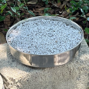 Bandeja de recocido con piedra pómez - 7" de diámetro (54.121) imagen 1