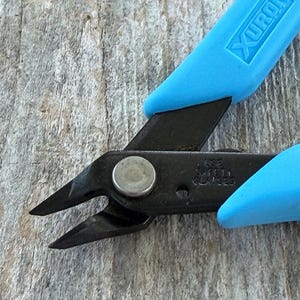 Jump Ring Plier with Chisel Nose by Xuron  (PL4487)