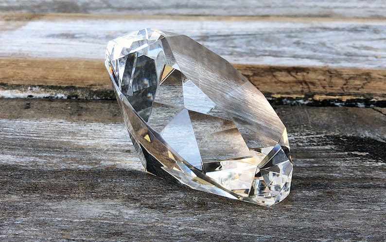 Crystal Cut Glass Display 3 12dia **CHIPPED**