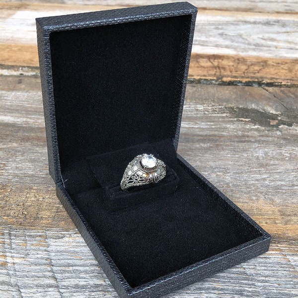 Slim Proposal Engagement Ring Box Grey/Black (DBX6010)