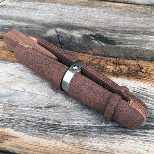 Mahogany Ring Clamp  (RN6530)
