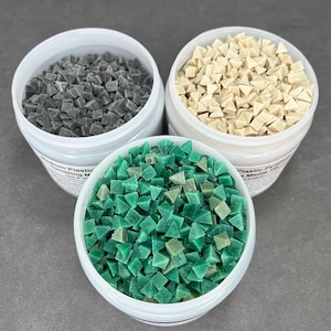 Tumbling Media Plastic Pyramids (1lb) (47.014X) **Choose Grit**