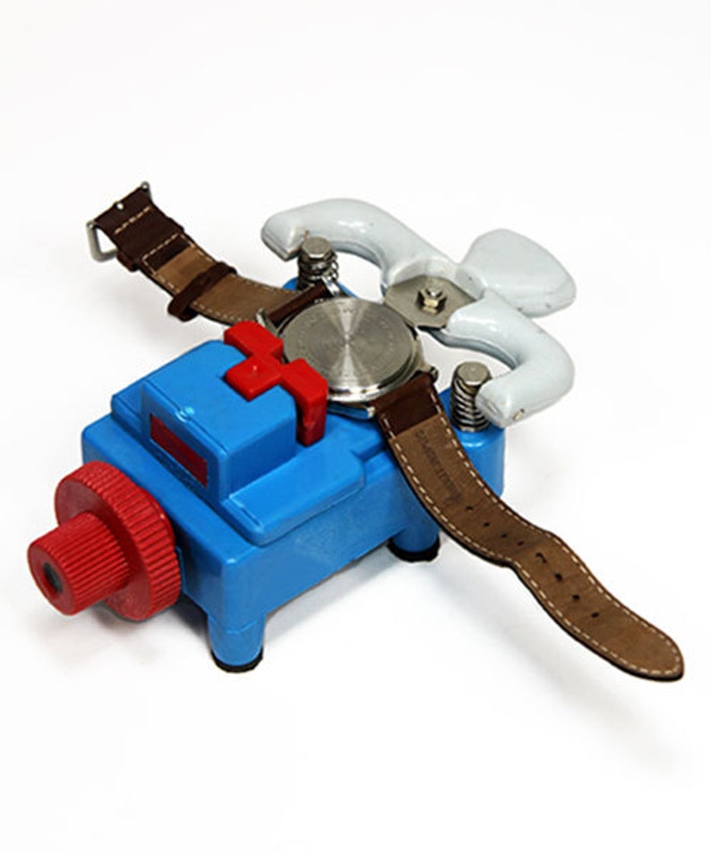 Economy Snap Back Watch Case Opener CO7120 Etsy