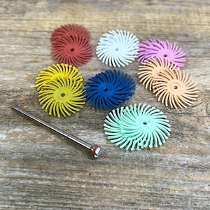 Dedeco 7/8&quot; Radial Disc Abrasive Sample Pack (15pcs) (ST9109)