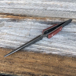 Titanium Cross Lock Fiber Grip Tweezers (57.766)