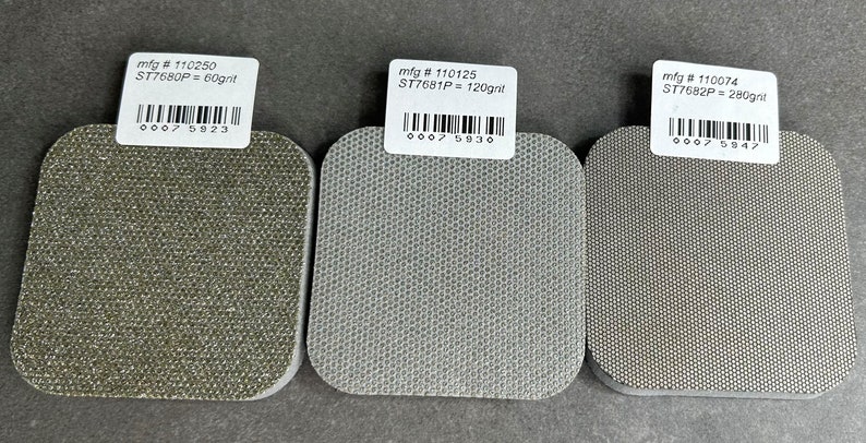 3M Diamond Flex Abrasive Pad 280grit 2.5" x 2.5" (ST7682P) image 3