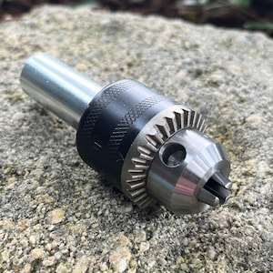 Chuck Adapter for Bench Motors with 5/16&#39;&#39; Shafts (DC1205)