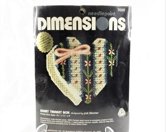 Heart Box Dimensions 7020 Plastic Mesh Canvas Heart Shape Box Gift Giving Needlework Present Needlepoint Trinket Box Needlepoint Kit