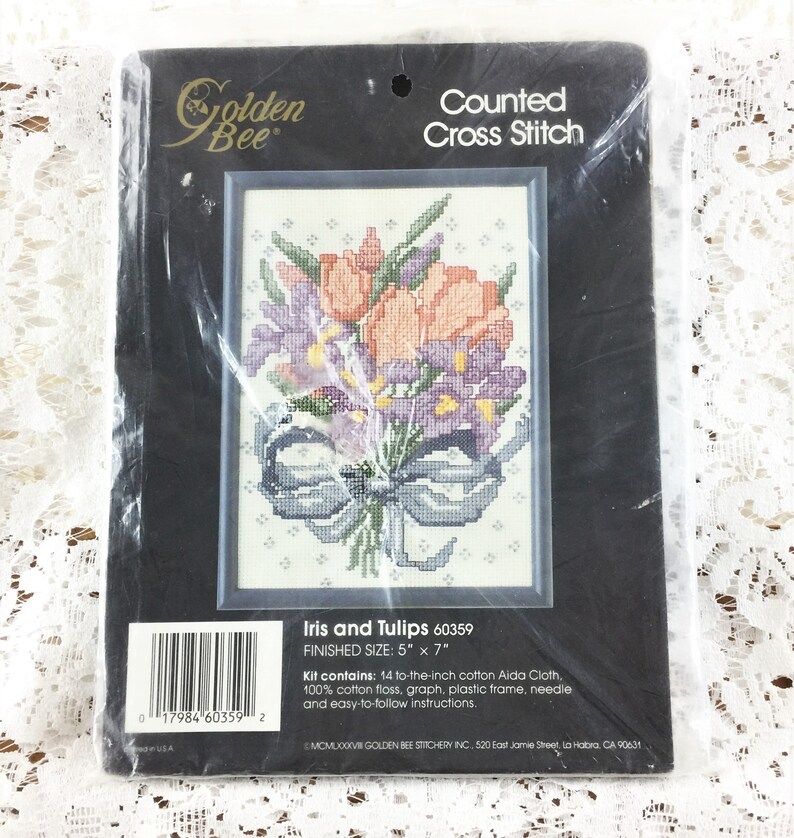 Golden Bee IRIS AND TULIPS With Blue Frame From 1987-5x7 Inch 14 Count Cross Stitch Kit