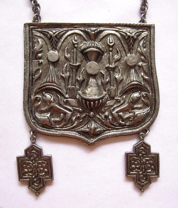 Vintage Signed PAULINE RADER Egyptian Revival Sty… - image 1