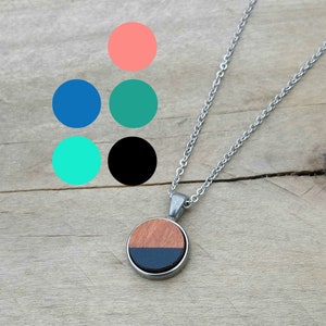 Unisex round pendant made of recycled Quebec wood (Walnut) hand painted - BLACK - Durable eco-friendly pendant - cotton rope or chain