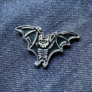 Enamel Bat Pin 1.25&quot;