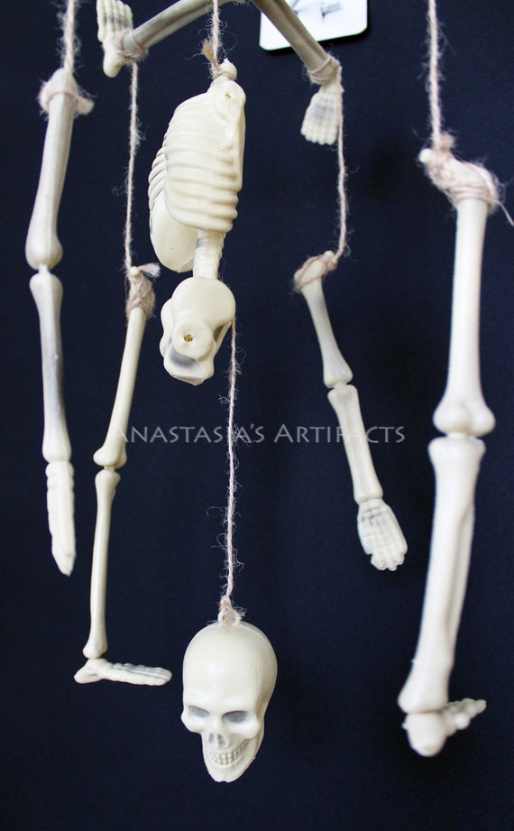 Squelette Halloween Avec Ailes - 90 Cm, Articulations Mobiles, Avec Couronne - Décoration Maison Hantée, Jardin, Effrayante