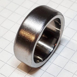 Satinized Titanium Band