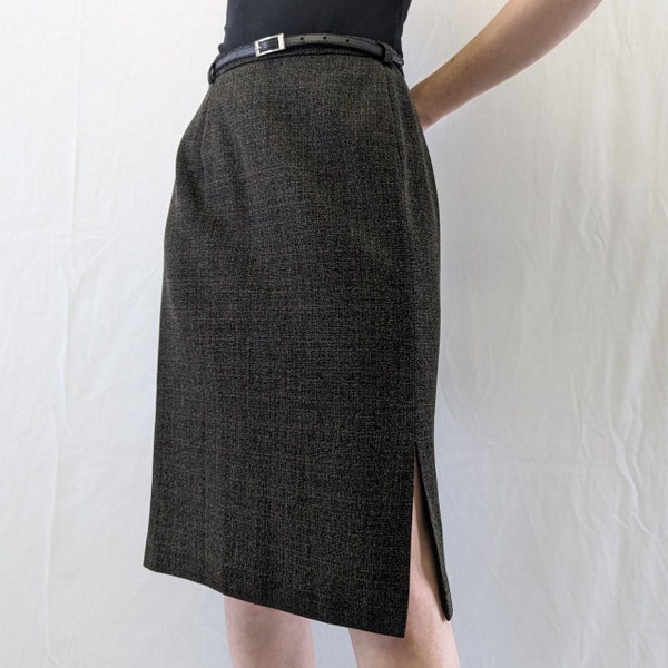 1990s Laura Petites Brown and Black Marled Pencil Skirt With Skinny Black Belt