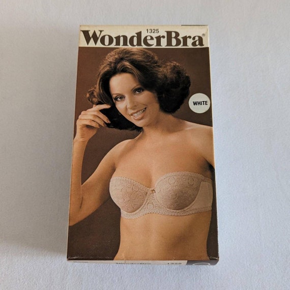 1970s BNIB Wonderbra Lace Strapless Bra 