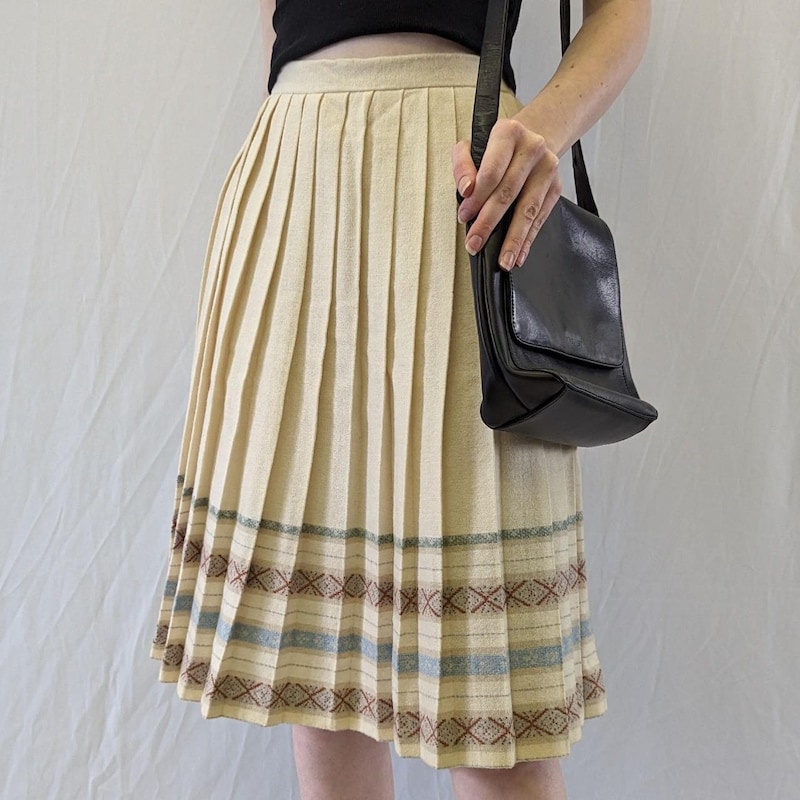Pleated Classic Plaid Woolen Skirt