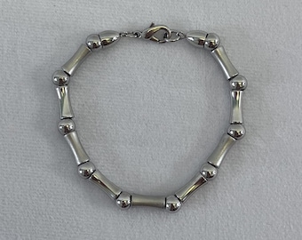 1990s Silver-Toned Ball and Post Bracelet