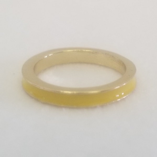 1960s Gold and Yellow Yellow Enamel Ring