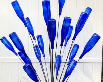 Árbol de botellas de metal: ¡arte de jardín soldado a mano "Ultimate Seagrass" de Cubby's!