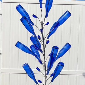 The “Twilight” Bottle Tree by Cubby's!