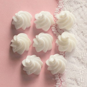 8 Pcs White Whipped Cream Dollop Cabochon 18x14mm image 1