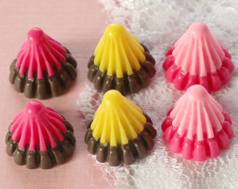 6 Pcs Candy Coated Chocolate Drop Cabochons - 15x12mm