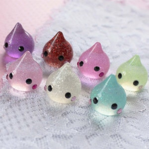 7 Pcs 3D Chibi Candy Drops Cabochons 19x19mm immagine 3