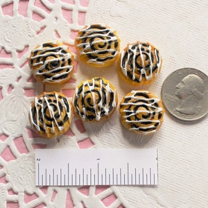 6 Pcs 3D Cinnamon Bun Cabochons 19x19mm image 4