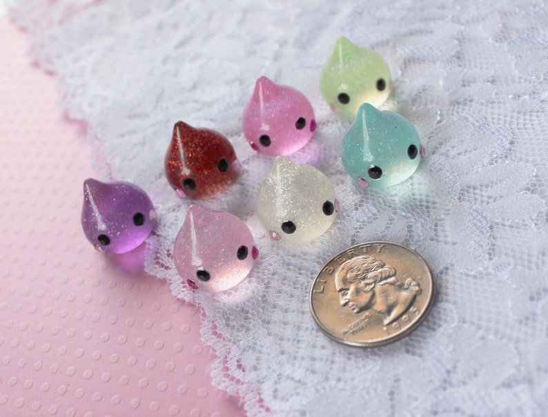 7 Pcs 3D Chibi Candy Drops Cabochons 19x19mm immagine 4