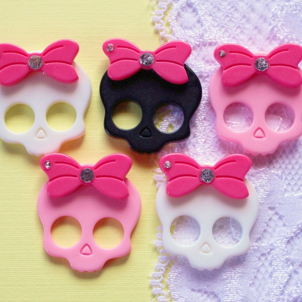 5 Pcs Skulls with Rhinstone Bows - 25x23mm