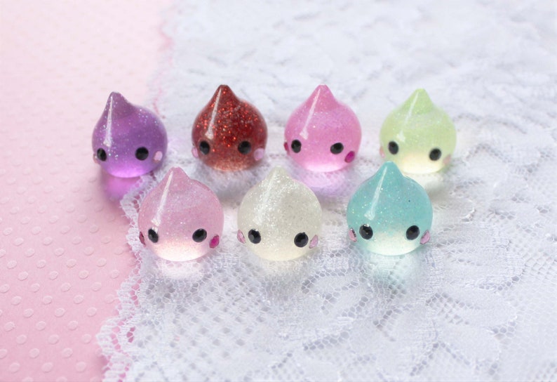 7 pcs 3D Chibi Bonbons Gouttes Cabochons 19x19mm image 1