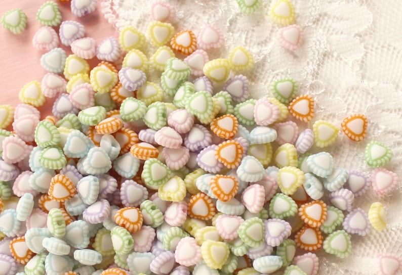 200 Pcs 6mm Pastel Lacy Heart Beads