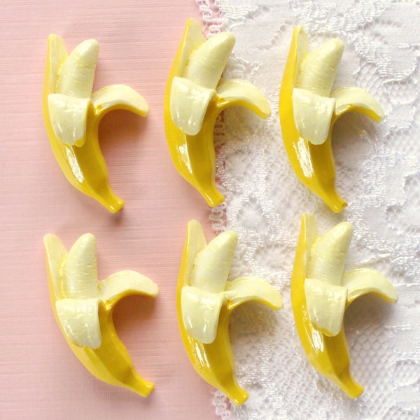 6 Pcs Peeled Banana Cabochons - 34x20mm