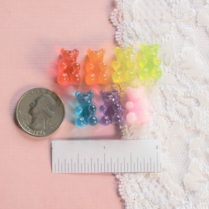 7 Pcs Assorted Realistic Gummy Bear Cabochons 17x10mm image 4