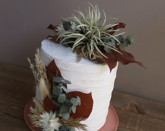 Boho Cake Topper and Flower Pick for Cake Decorating, Dried Flowers with Eucalyptus and an Air Plant