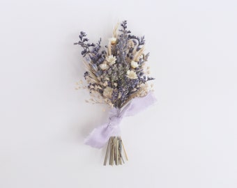 Purple Wildflower Boho Boutonniere, Lavender Prom or Wedding Florals, Mixed Dry Flowers, Lapel Wedding Flowers for Men