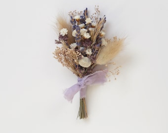 Lavender Wildflower Boho Boutonniere, Light Purple Prom or Wedding Florals, Mixed Dry Flowers, Lapel Wedding Flowers for Men