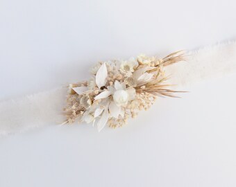 Small Wrist Corsage Bracelet, Neutral Dry Flowers, Mixed Dried Flowers, Wedding, Prom Accessory