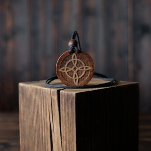 Wood Necklace-Wooden Amulet-Witches Knot-Magical Knot-Talisman. Round Solid Wood. Wicca necklace. Wicca wooden pendant.