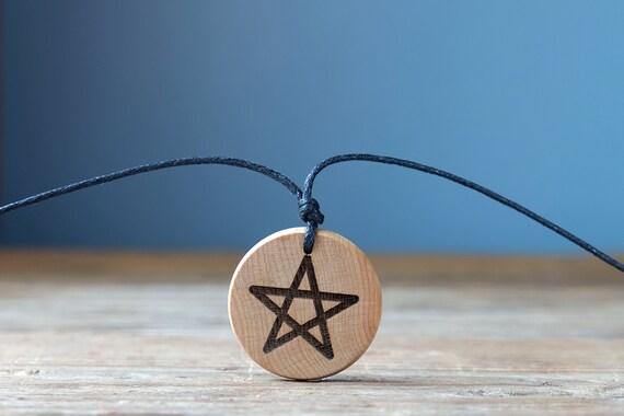 Wood Necklace-pentagram Necklace Wooden 