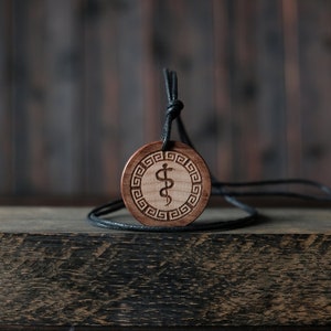 Krankenschwester Doktor Holz Halskette-Stab von Asklepios Halskette, Stab von Asklepios Anhänger, Schlangenkette, Heilendes Symbol Schmuck, Geschenk für Krankenschwestern.