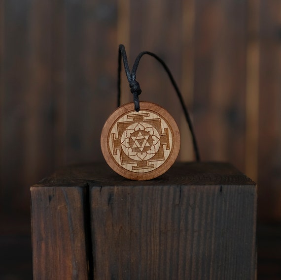 Yantra Bagala Mukhi Pendant, Yoga Meditation Necklace -Yantra Sacred Geometric Pendant Amulet. Handmade Spiritual Wooden Necklace.