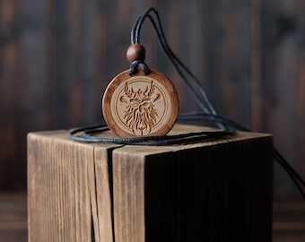 Odin God Necklace/Pendant. Made from solid sycamore wood. Round shape. Brown color. Adjustable cotton cord. Text customization.