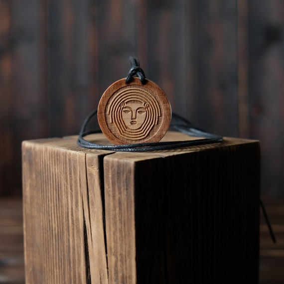 Celtic Goddess Aine of Knockaine, Round Solid Wood. Celtic mythology necklace. Celtic wooden pendant. Irish folklore jewelry. Sun Goddess.
