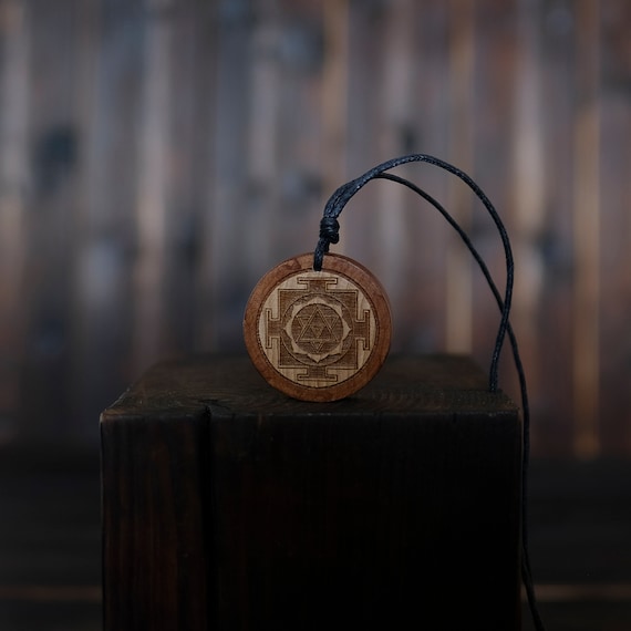 Wood Necklace-Shiva Yantra Pendant, Yoga Meditation Necklace -Yantra Sacred Geometric Pendant Amulet. Handmade Spiritual Wooden Necklace.