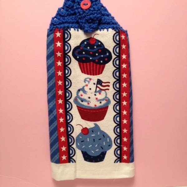 Towel Topper of Red White and Blue CUPCAKES crochet towel hanging towel kitchen towel USA