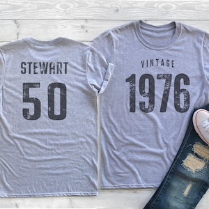 Personalisiertes 50. Geburtstag T-Shirt Vintage 1976 Feier Geschenk Herren Damen Damen und Jugend Unisex T-Shirt Bild 1