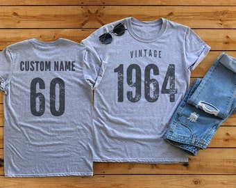 vintage 1964 gris sport / gris chiné anniversaire T-shirt 60e nom personnalisé cadeau de célébration hommes femmes dames T-shirt unisexe personnalisé