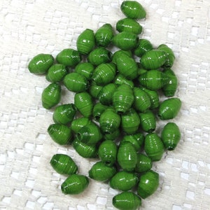 Paper Beads, Loose Handmade, Jewelry Spacers, Jewelry Making Supplies, Kelly Green image 4